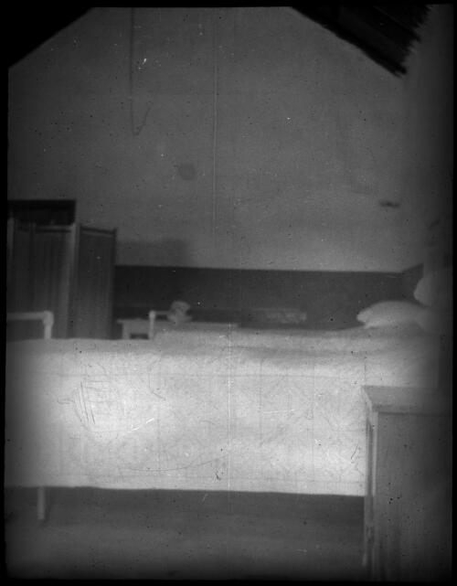 Interior of an AIM hospital ward, [3] [transparency] : scenes from the Gulf Patrol and other general scenes / [John Flynn?]