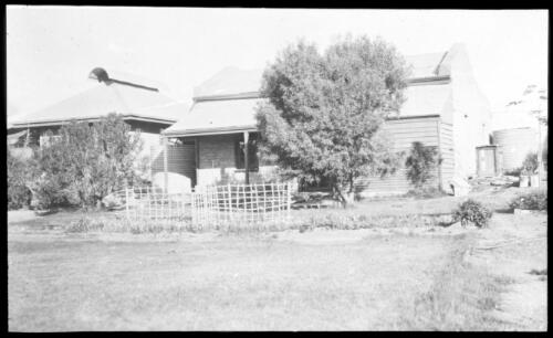 Beltana Nursing Home [transparency] : scenes of Tennant Creek and the Northern Territory, Beltana, Oodnadatta, and other general scenes / [John Flynn?]
