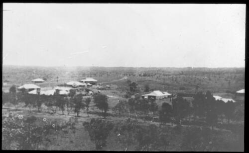 View of Halls Creek township, Western Australia [transparency] : scenes from the North Australia Patrol and other general scenes, 1937-1942 / [John Flynn?]