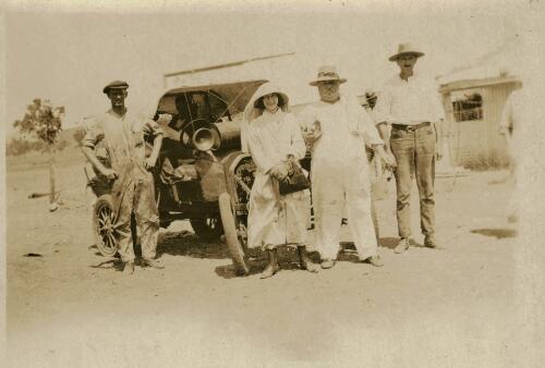 Sisters Cousin and Bennett with others, Turkey Creek Western Australia ca. 1930 [picture] / [John Flynn?]