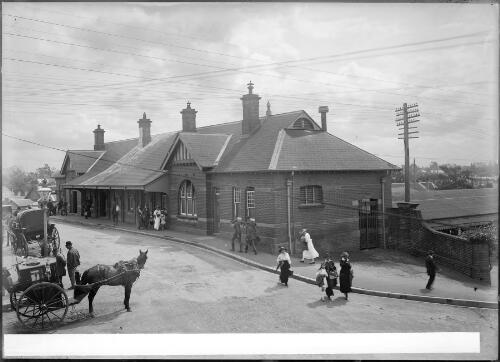 Strathfield Railway Station, New South Wales [picture] / A.G. Foster