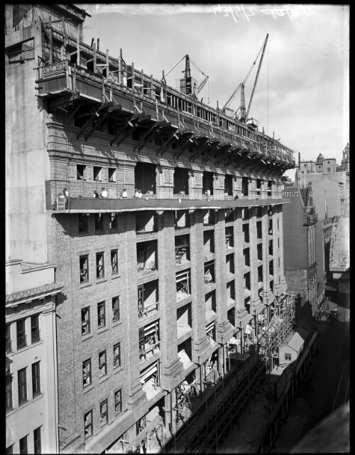 Construction of the Commonwealth Bank, Martin Place, Sydney [4] [picture] / A.G. Foster