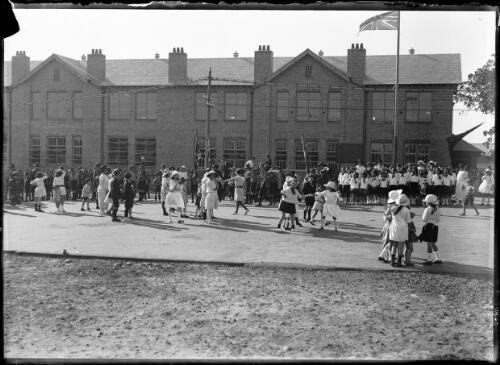Students in playground at front of Tempe Public School, Sydney [picture] / A.G. Foster