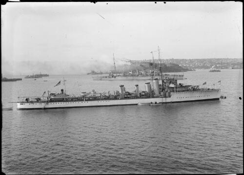 Ships on Sydney Harbour, warship "Anzac"  in foreground [1] [picture] / A.G. Foster
