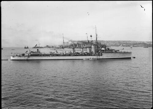 Ships on Sydney Harbour, warship "Anzac"  in foreground [2] [picture] / A.G. Foster