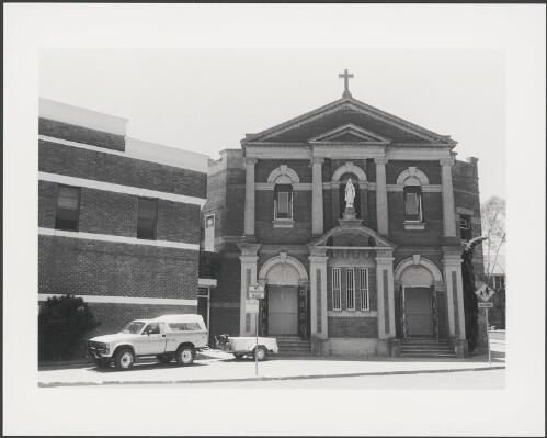 Old Pro Cathedral - now being renovated to become St Peters school hall Maitland [picture] / Gordon Undy