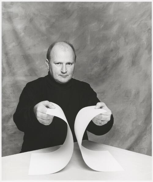 Portrait of Peter Haynes, 1993 [picture] / Greg Barrett
