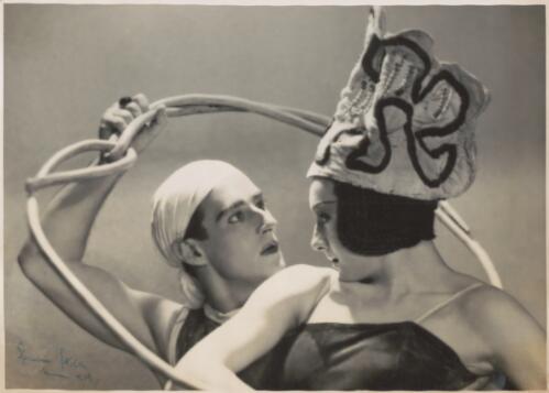 Anton Dolin as The Son and Tamara Grigorieva as The Siren in The Prodigal Son, Covent Garden Russian Ballet Australian tour, 1939 [3] [picture] / Spencer Shier