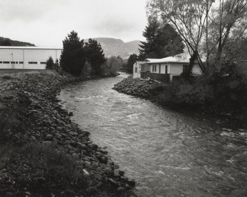 Cottage on edge of Queen River, Queenstown [picture]