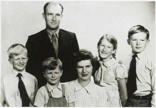 Manning and Dymphna Clark with (left to right) Axel, Andrew, Katerina and Sebastian, Melbourne ca 1953 [picture]