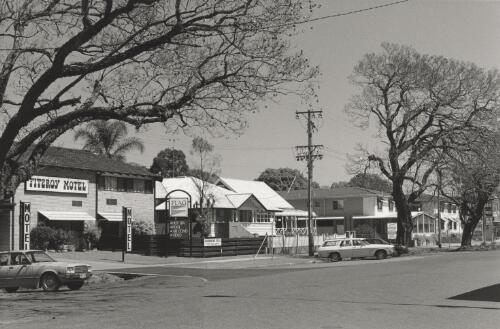 Fitzroy Street with Fitzroy Motel view south-west Grafton [picture]