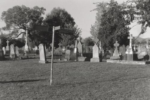 Pioneer Cemetery, Adelong Road, Tumut [picture]