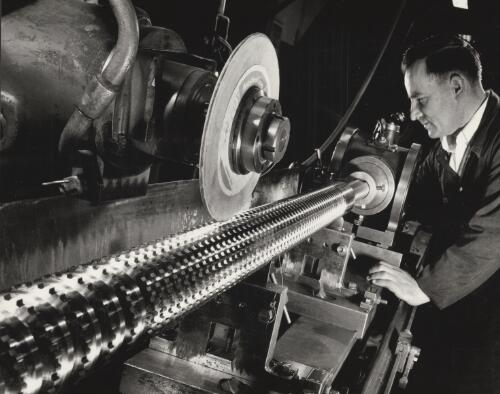 Sutton Tools manufacturing equipment attended by employee, Clifton Hills, Melbourne, 1960, 1 [picture] / Wolfgang Sievers