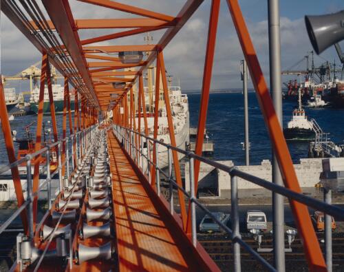 Loading optical fibre cable at Botany works, New South Wales, for Alcatel, 1990, 1 [picture] / Wolfgang Sievers