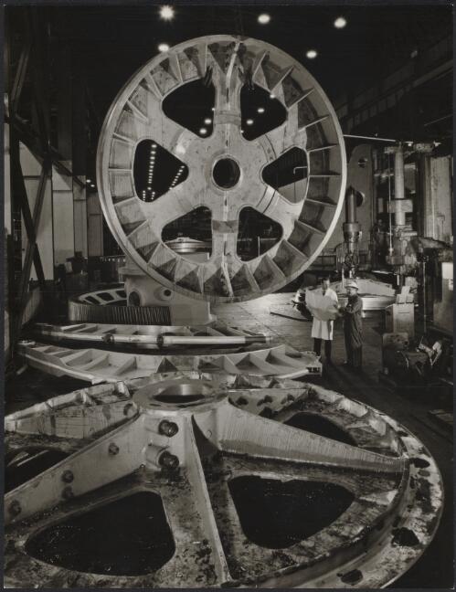 Gears for mining industry, Vickers Ruwolt, 1967 [picture] / Wolfgang Sievers