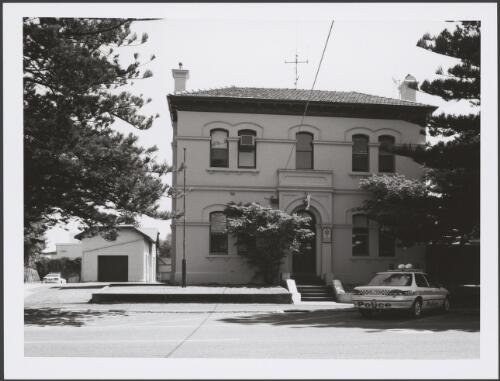 Police Station, former residence and stables date from 1850.  Gilles Street, Warrnambool. 15/2/1997 [picture] / Robert Deane