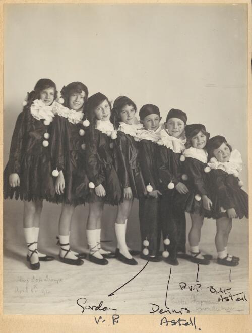 Peggy van Praagh (second from right) in the Tiny Tots Troupe, 1916 [picture] / Estella Hymans