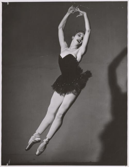 [Paula Hinton in Theme and variations, National Theatre Ballet, Melbourne, 1952] [picture]