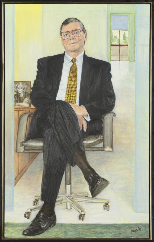 [Portrait of Warren Horton, Director General of National Library] [picture]  / Sages