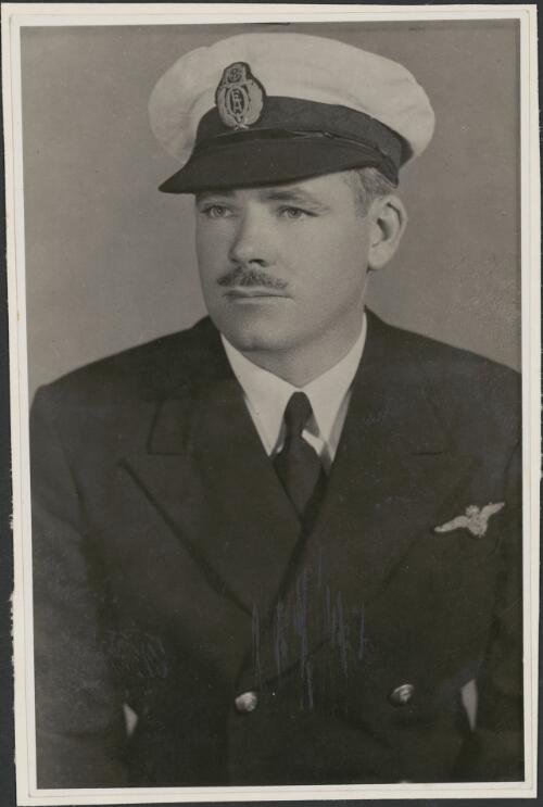Portrait of Bob Gurney, pilot, 193-? [picture]