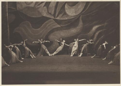 Artists of the company, in Les presages, Covent Garden Russian Ballet, Australian tour, His Majesty's Theatre, Melbourne, April, 1939 (3) [picture] / Hugh P. Hall