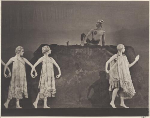 David Lichine as The Faune (above) and artists of the company as Nymphs, in L'Apres-Midi d'un Faune, Original Ballet Russe, Australian tour, His Majesty's Theatre, Melbourne, Apr - May 1940 (4) [picture] / Hugh P. Hall