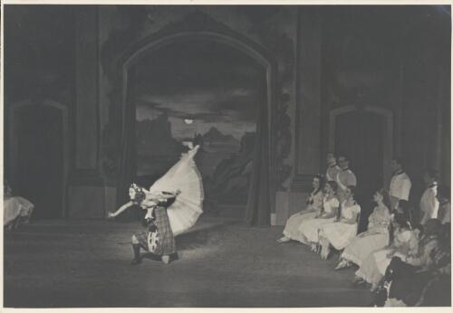 Tatiana Stepanova as La Sylphide (centre elevated), Michel Panaieff as the Scotsman (centre kneeling), and artists of the company, in Graduation ball, The Original Ballet Russe, Australian tour, His Majesty's Theatre, Melbourne, 1940 (1) [picture] / Hugh P. Hall