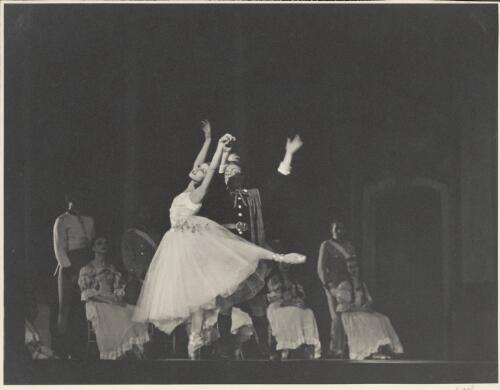 Tatiana Stepanova as La Sylphide (centre left), Michel Panaieff as the Scotsman (centre right), and artists of the company, in Graduation ball, The Original Ballet Russe, Australian tour, His Majesty's Theatre, Melbourne, 1940 (3) [picture] / Hugh P. Hall