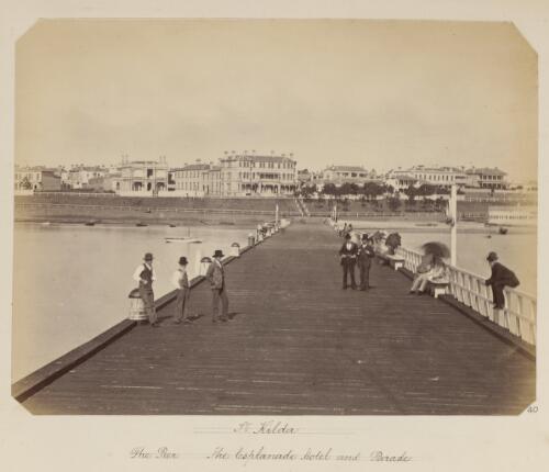 The pier at St. Kilda looking back to the Esplanade Hotel and Parade, Melbourne, Victoria, ca. 1880 [picture]
