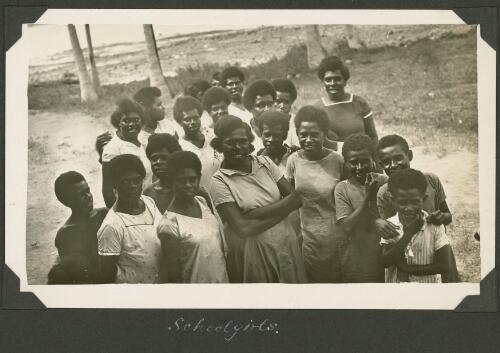 Group of schoolgirls on Badu Island, Queensland, ca. 1928 [picture] / Charles Maurice Yonge