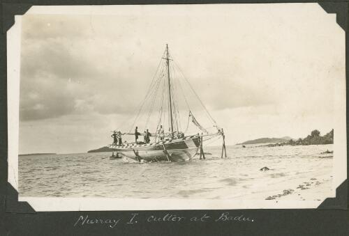 Murray Island cutter at Badu Island, Queensland, ca. 1928 [picture] / Charles Maurice Yonge