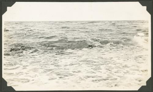 The reef edge, Meer Island, Queensland, ca. 1928 [2] [picture] / Charles Maurice Yonge
