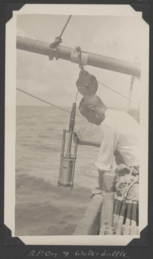 Portrait of A.P. Orr with a seawater collection bottle, Queensland, ca. 1928 [picture] / C.M. Yonge