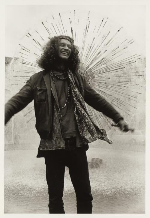 Hippie, Kings Cross, 1970-1971 [picture] / Rennie Ellis