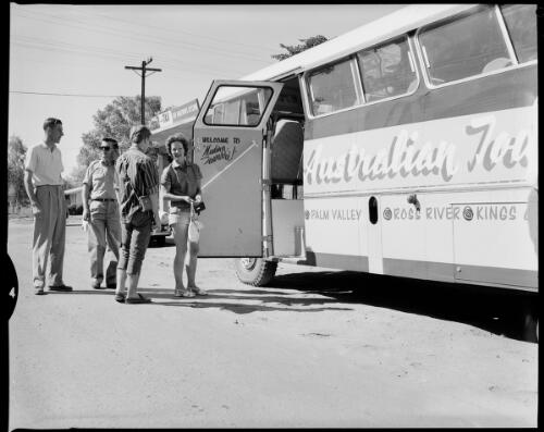 [Unidentified group getting on a tour bus, Catholic Missions in the Northern Territory, 1 May 1962, 1] [picture] / John Mulligan