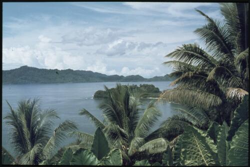 Kieta Harbour (1) Bougainville Island, Papua New Guinea, March 1971 [picture] / Terence and Margaret Spencer