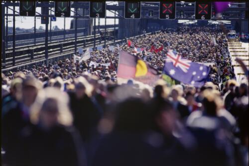 Huge crowd on Sydney Harbour Bridge during the Walk for Reconciliation, Corroboree 2000, [1] [picture] / Loui Seselja