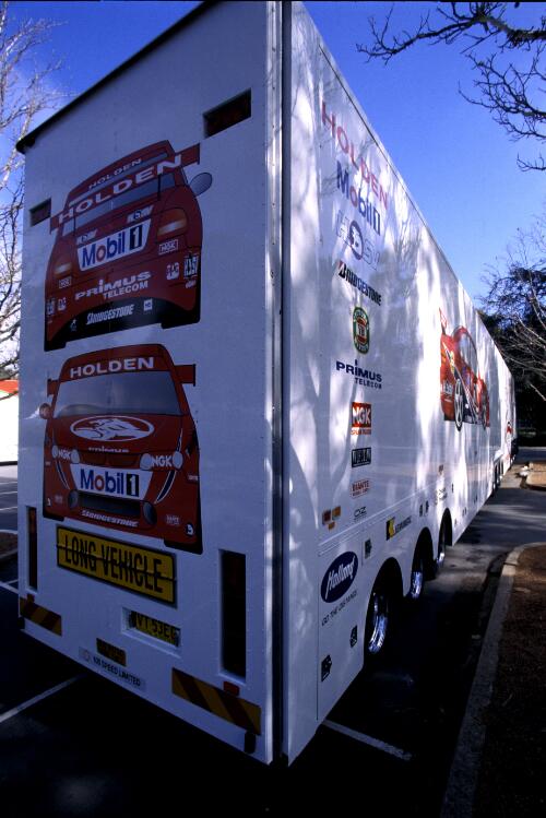 [Semi-trailer for transporting Holden Mobil racing cars, GMC 400 V8 Supercar Series 2000, held in Canberra on 9-11 June, 2000] [picture] / Loui Seselja