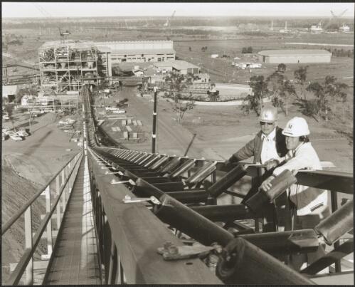 Engineers at BHP Gregory coal mine, Qld [picture] / Wolfgang Sievers