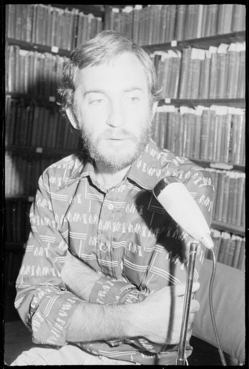 Portrait of John Tranter taken during an oral history interview, 2 March 1978 [picture] / Hazel de Berg