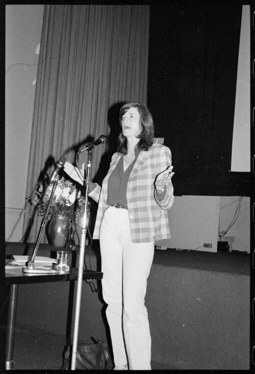 Sue Milliken at the Film Careers Day, 9 October 1982 [picture] / Hazel de Berg