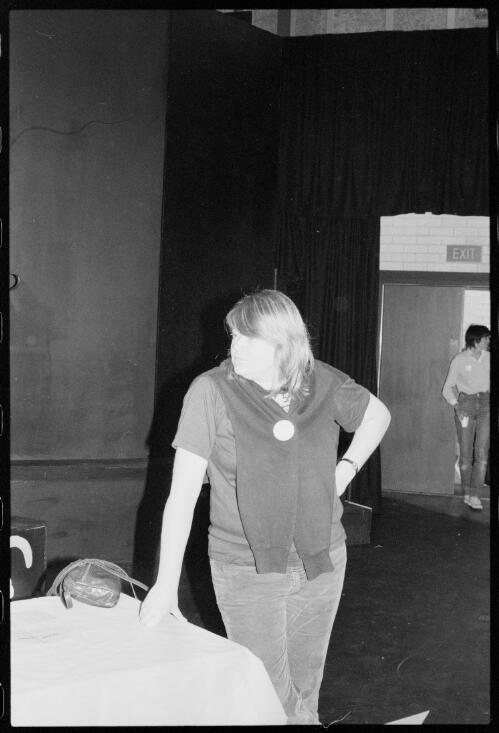 Chris Westwood at the Theatre Seminars, 24 October 1982 [picture] / Hazel de Berg