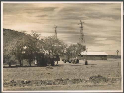 Barrow Creek Telegraph Station, Northern Territory [picture] / Arthur Groom