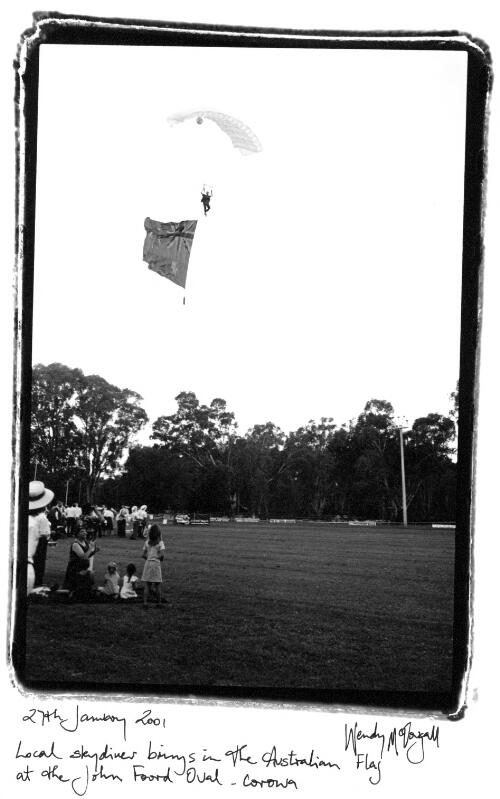 Local skydiver brings in the Australian flag at the John Foord Oval, Corowa, 27th January 2001 [picture] / Wendy McDougall