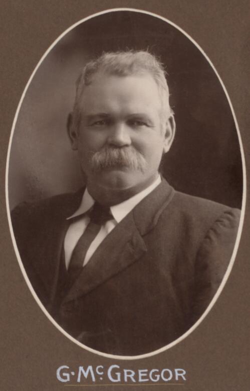 Portrait of Senator Gregor McGregor [picture] / T. Humphrey & Co