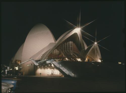 [Sydney Opera House at night, 2] [picture] / Don McMurdo