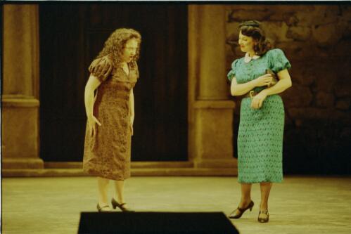 [Australian Opera performance of Cavalleria Rusticana with Sandra Hahn in the roles of Santuzza and Roxanne Hislop as Lola, February 1994] [picture] / Don McMurdo