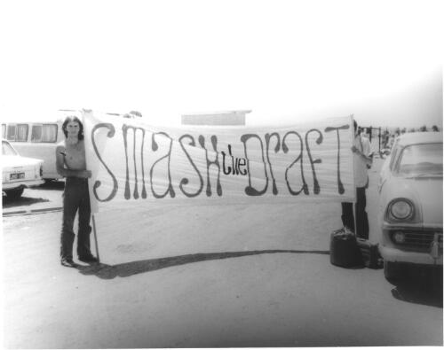 Some people came to Sunbury with a cause to promote like these young men holding a smash the draft banner, Sunbury 1972 [picture] / Soc Hedditch