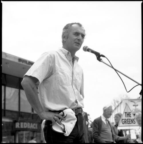 [Portrait of Jeremy Pyner, Secretary, A.C.T. Trades and Labour Council, speaking at the Rally for Peace held in Garema Place, Canberra, A.C.T., Sept. 20, 2001] [picture] / Loui Seselja