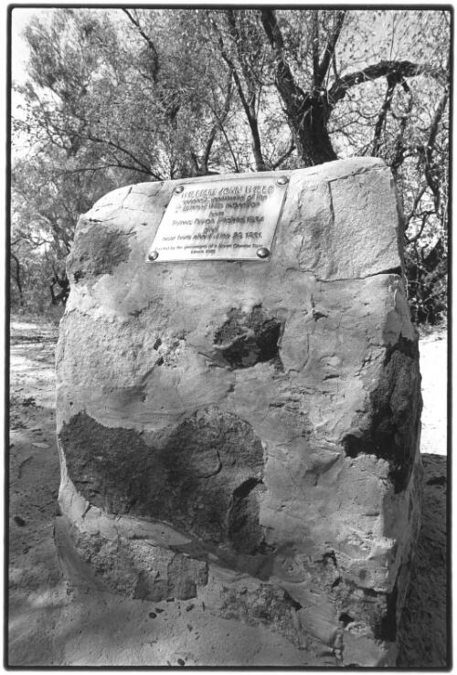 Stone cairn marking the place near where William John Wills died, Cooper Creek, South Australia, November, 2001 [picture] / Jon Rhodes